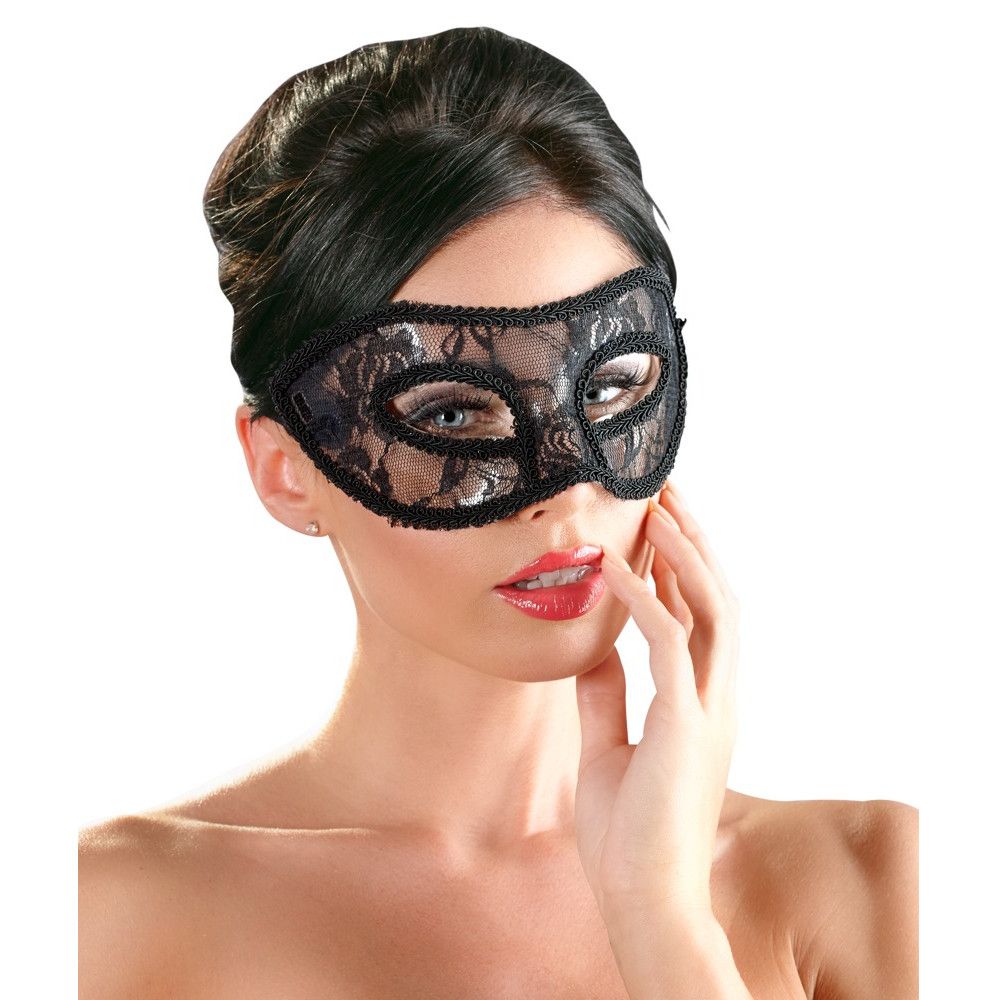 Lace mask